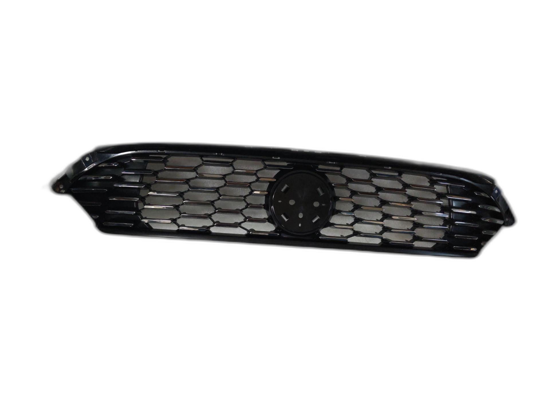 Grille pare-choc avant view 2