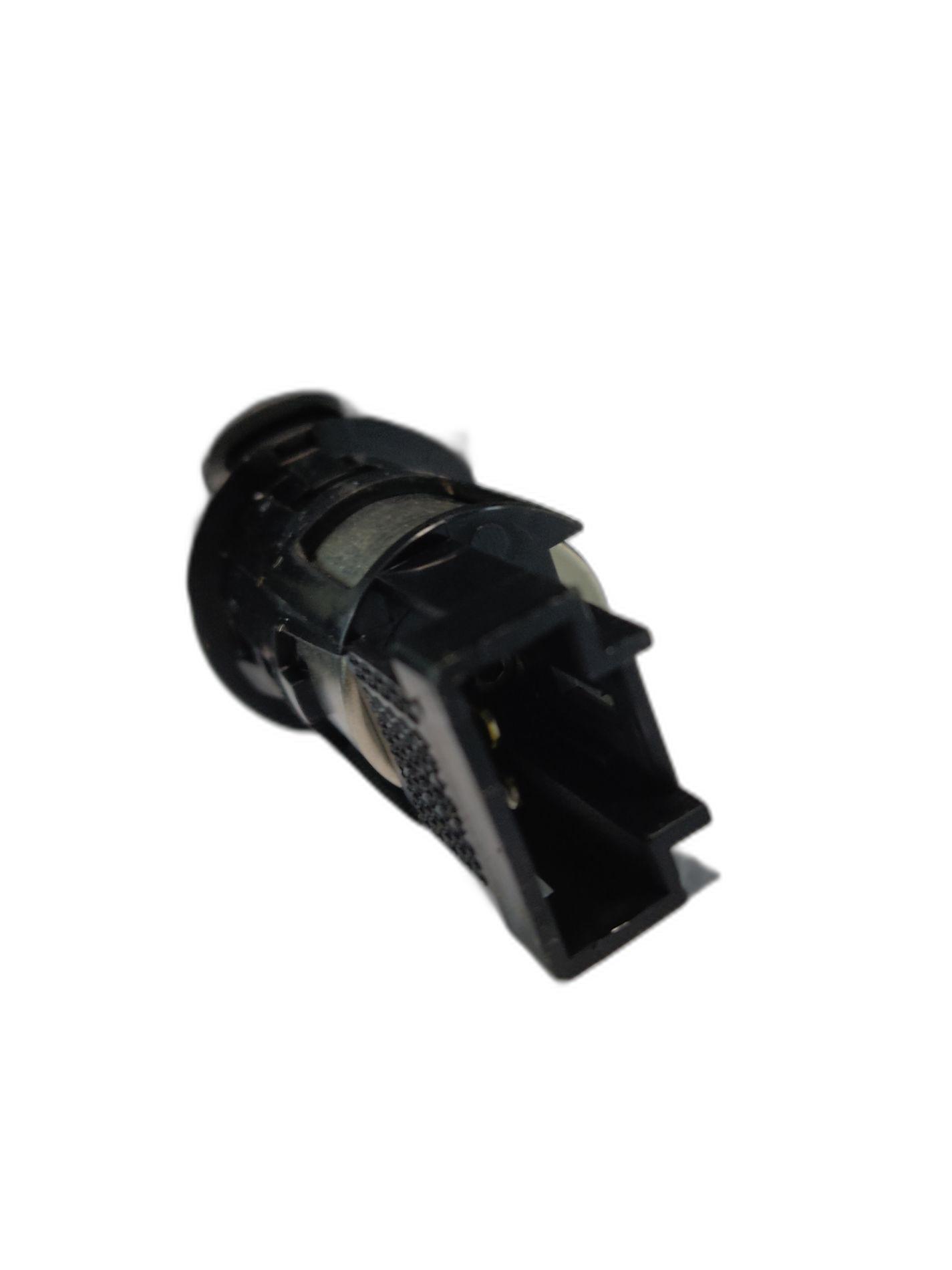 Prise 12v allume cigare ALFA ROMEO GIULIETTA 1