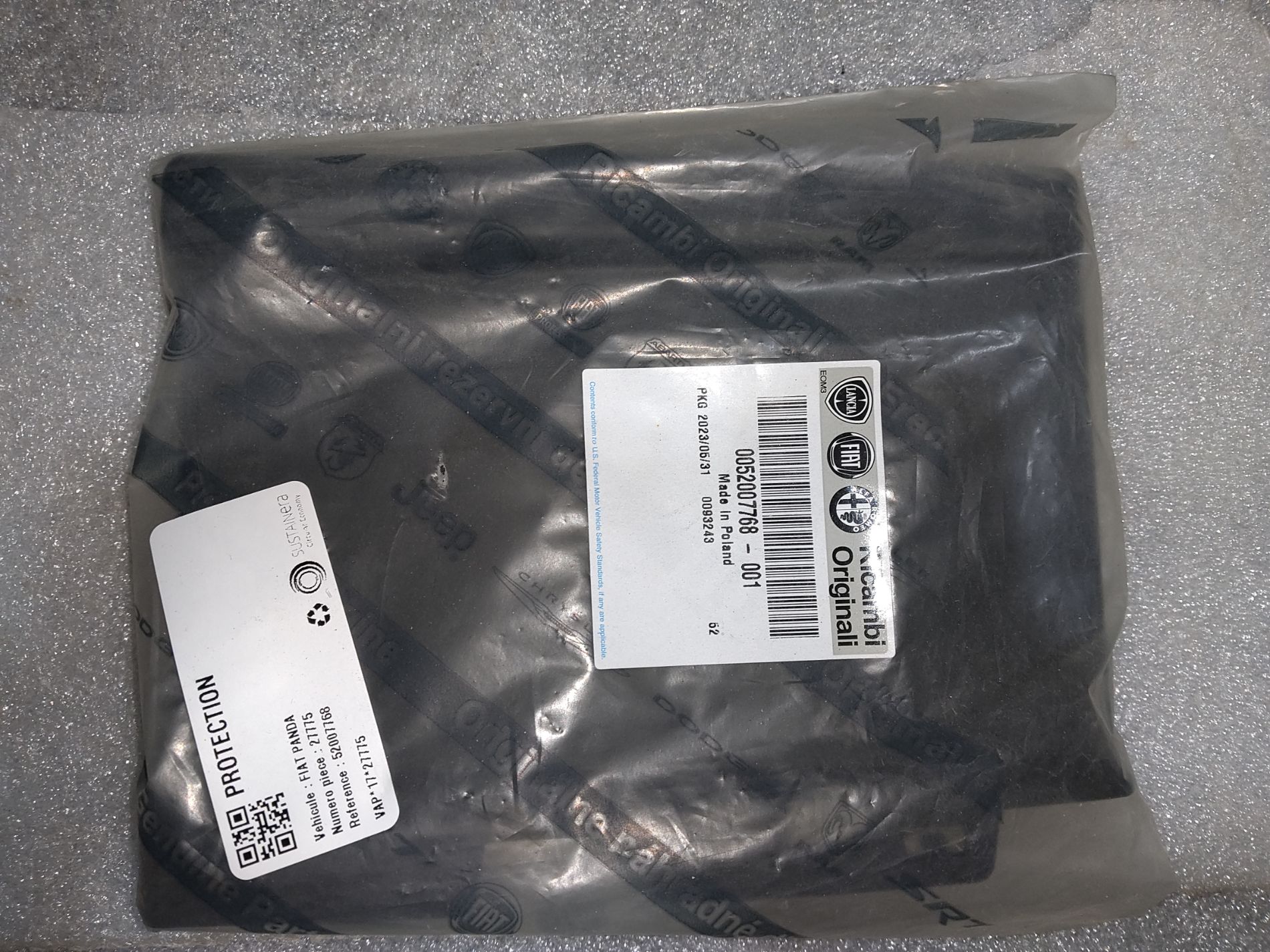 Pare-boue aile avant droite FIAT PANDA 1