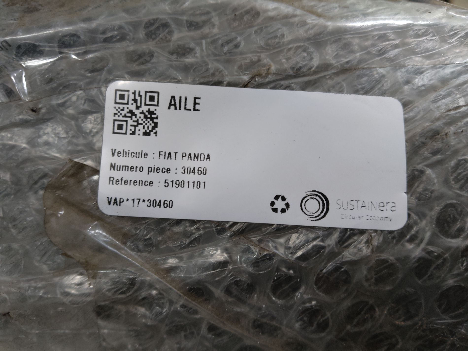 Aile avant droite view 4