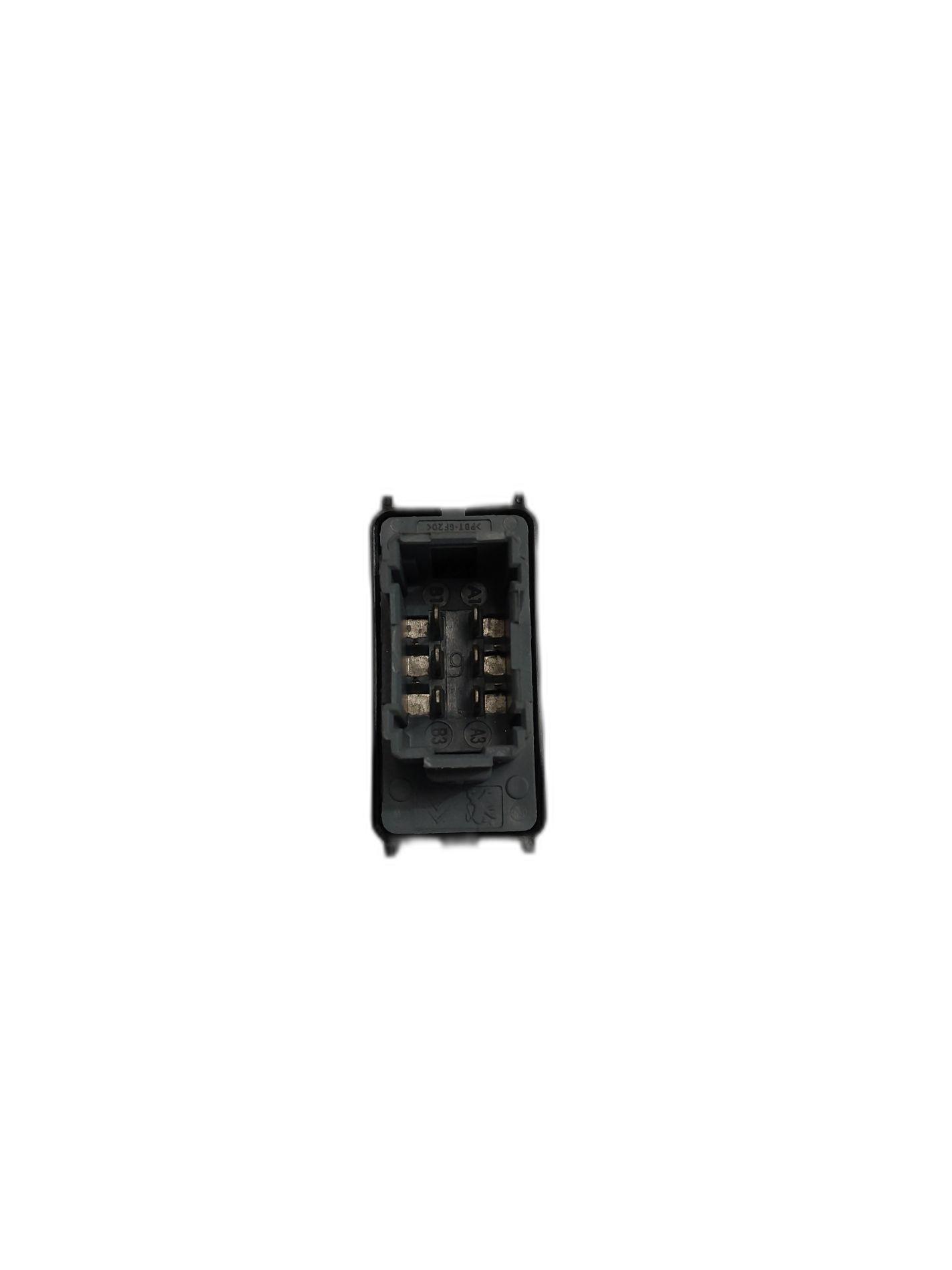 Commande leve-glace porte avant gauche ALFA ROMEO GIULIETTA 1