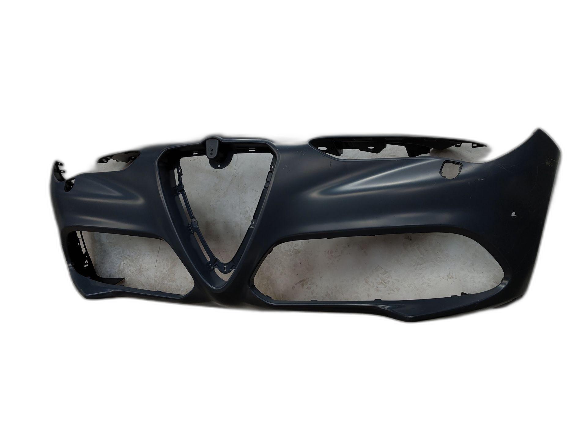 Pare-choc avant view 4